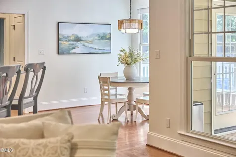 502 Oxfordshire Lane Chapel Hill NC 27517