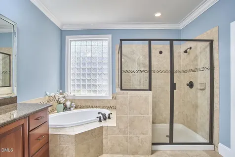 502 Oxfordshire Lane Chapel Hill NC 27517