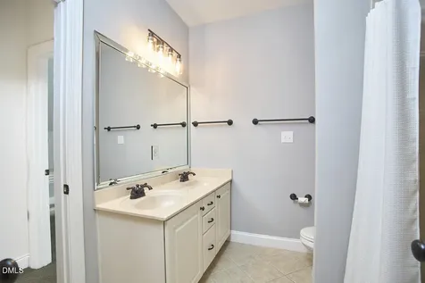 502 Oxfordshire Lane Chapel Hill NC 27517