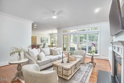 502 Oxfordshire Lane Chapel Hill NC 27517