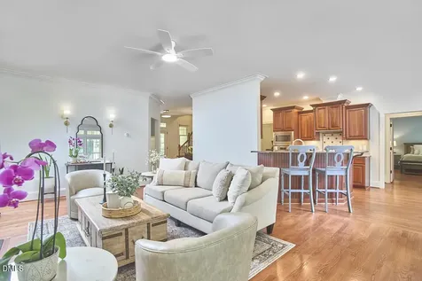 502 Oxfordshire Lane Chapel Hill NC 27517