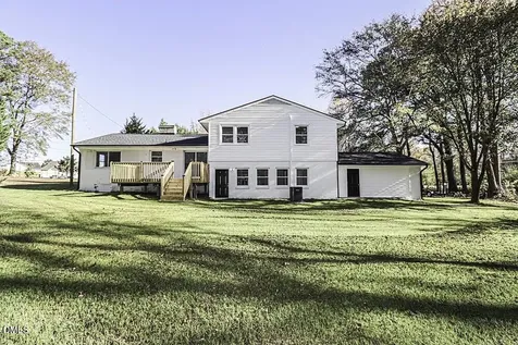 805 River Road Selma NC 27576