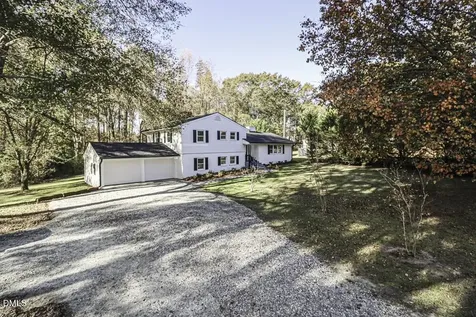 805 River Road Selma NC 27576