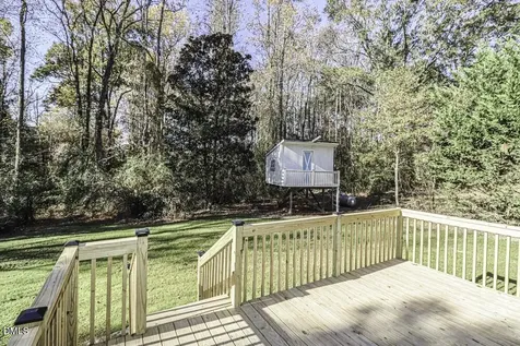 805 River Road Selma NC 27576