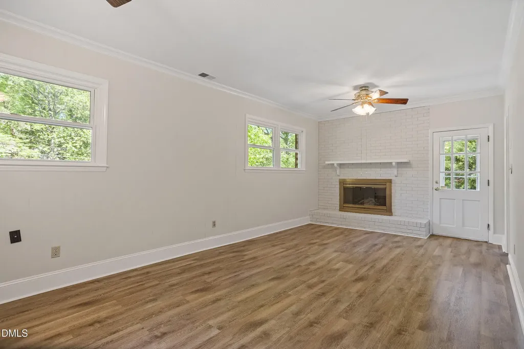 4711 Tanglewood Drive Raleigh NC 27612