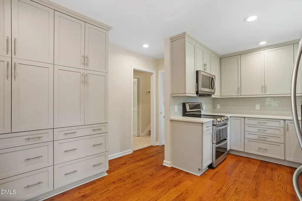 4711 Tanglewood Drive Raleigh NC 27612