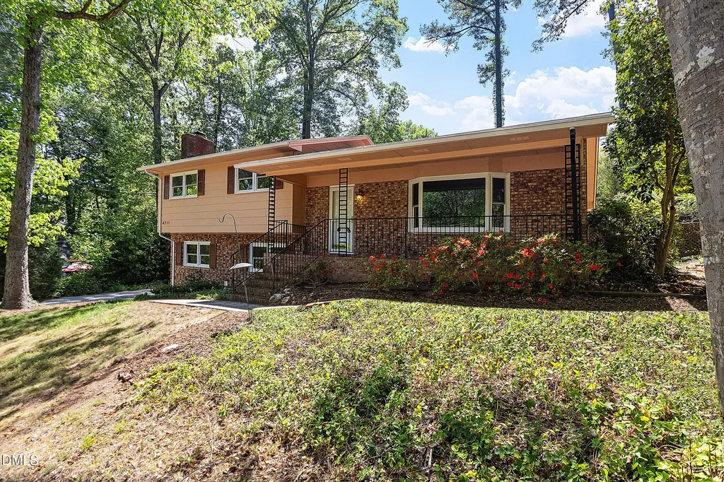 4711 Tanglewood Drive Raleigh NC 27612
