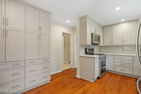 4711 Tanglewood Drive Raleigh NC 27612