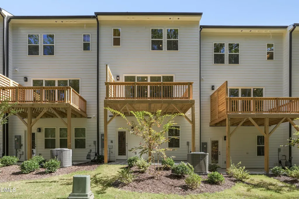 2045 Trident Maple Lane Chapel Hill NC 27517