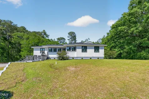 5363 Scottie Godwin Road Wade NC 28395
