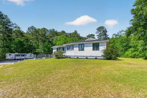 5363 Scottie Godwin Road Wade NC 28395