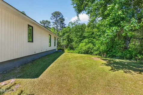5363 Scottie Godwin Road Wade NC 28395