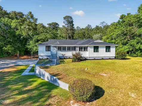 5363 Scottie Godwin Road Wade NC 28395
