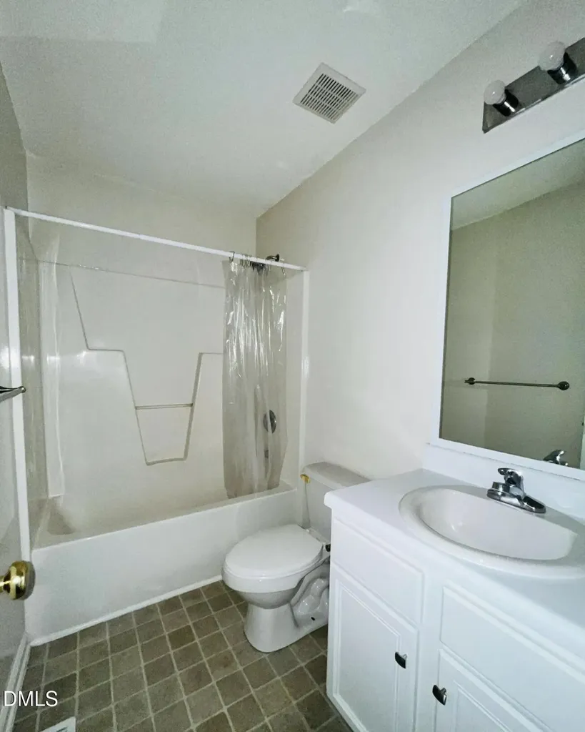 101 Thompson Drive Selma NC 27576