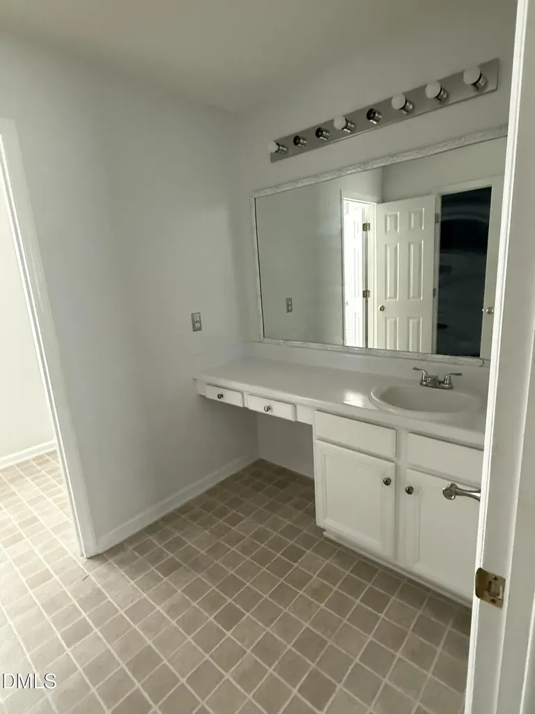 101 Thompson Drive Selma NC 27576