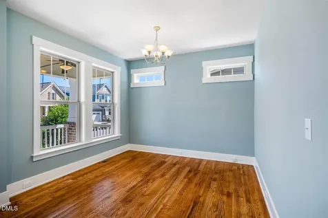 44 Tarwick Avenue Chapel Hill NC 27516