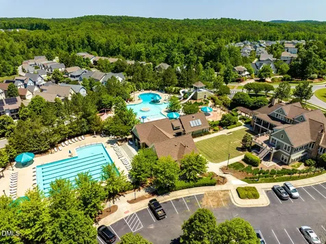 44 Tarwick Avenue Chapel Hill NC 27516
