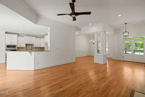 207 Oxfordshire Lane Chapel Hill NC 27517