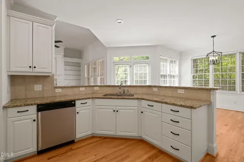 207 Oxfordshire Lane Chapel Hill NC 27517