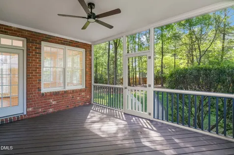 207 Oxfordshire Lane Chapel Hill NC 27517