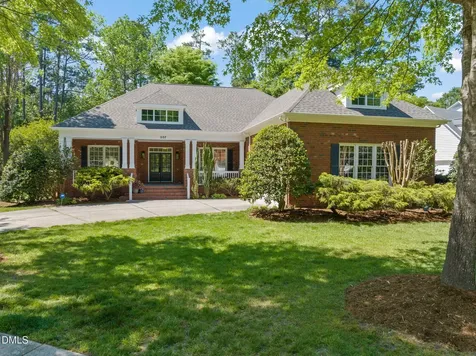207 Oxfordshire Lane Chapel Hill NC 27517