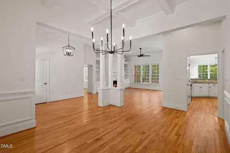 207 Oxfordshire Lane Chapel Hill NC 27517