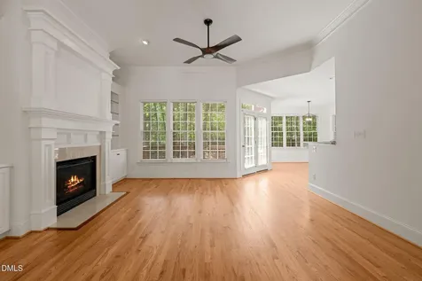 207 Oxfordshire Lane Chapel Hill NC 27517