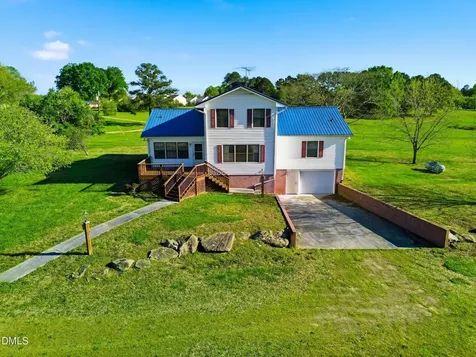 1032, 1036 Water Plant Road Zebulon NC 27597