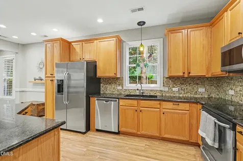 2112 Maizefield Lane Fuquay Varina NC 27526
