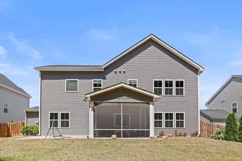 2400 Heathland Farm Drive Fuquay Varina NC 27526