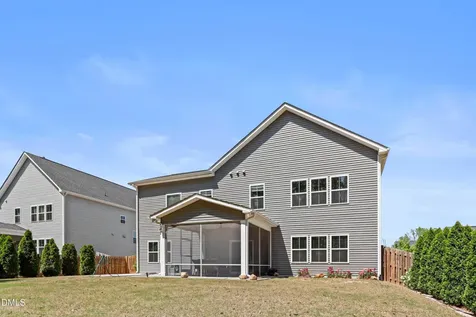 2400 Heathland Farm Drive Fuquay Varina NC 27526