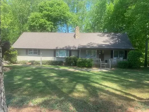 1602 Peace Street Henderson NC 27536