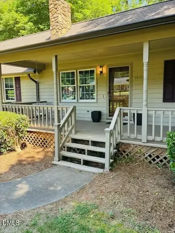 1602 Peace Street Henderson NC 27536