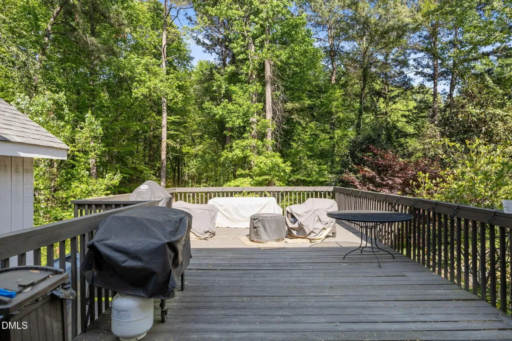 6028 Stratton Place Raleigh NC 27609