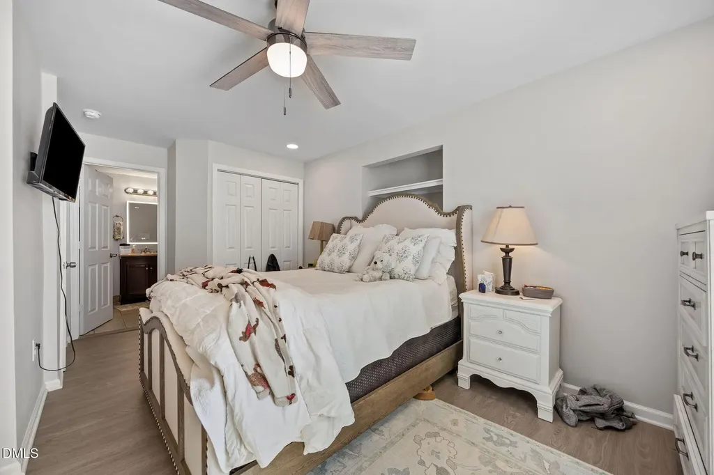 6028 Stratton Place Raleigh NC 27609