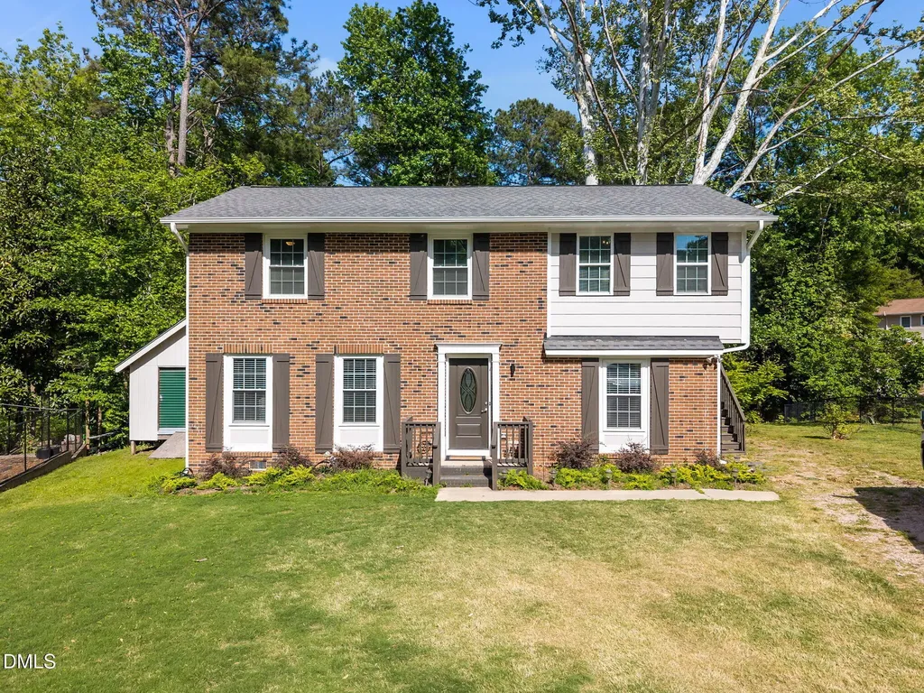 6028 Stratton Place Raleigh NC 27609