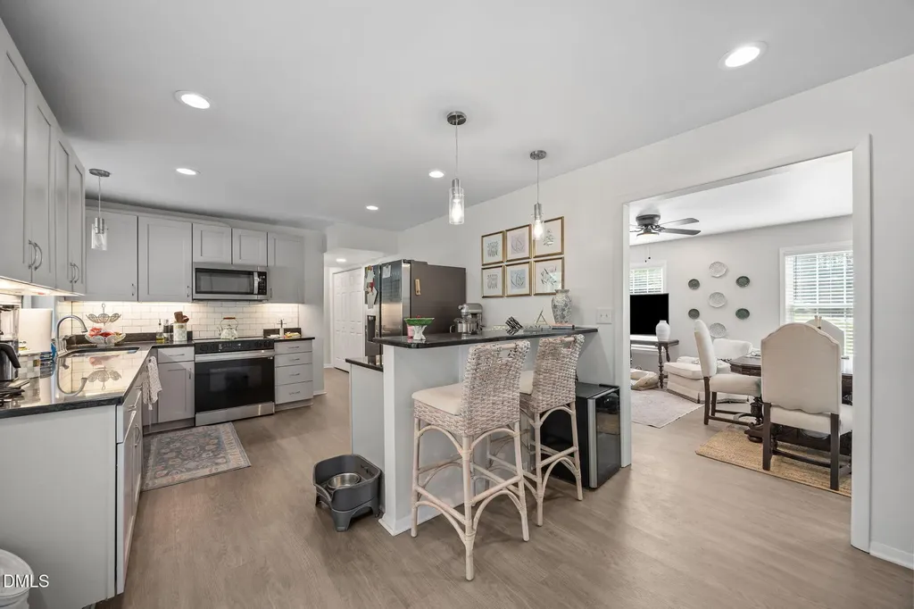 6028 Stratton Place Raleigh NC 27609