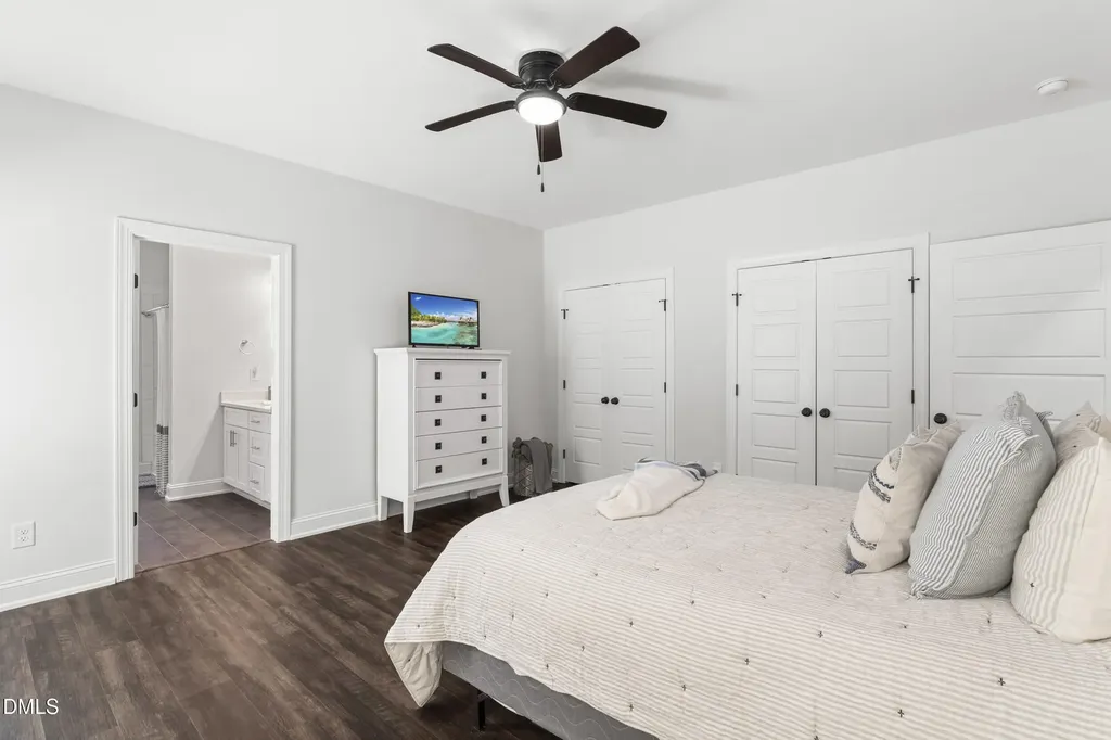 42 Winky Way Selma NC 27576