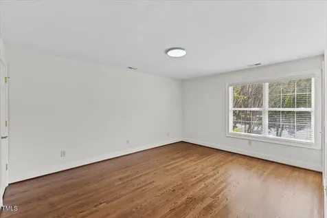 219 Arbordale Court Cary NC 27518