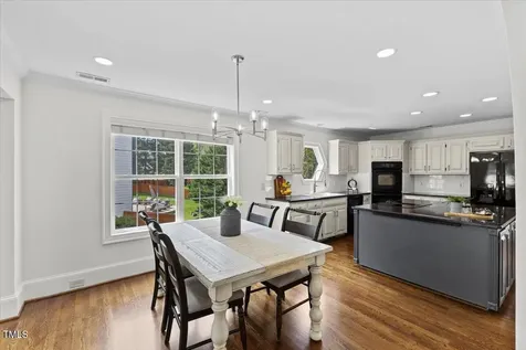 219 Arbordale Court Cary NC 27518