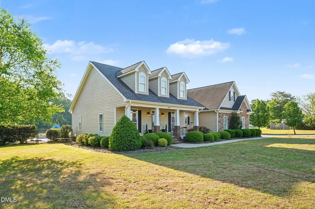 1446 Neighbors Road Dunn NC 28334