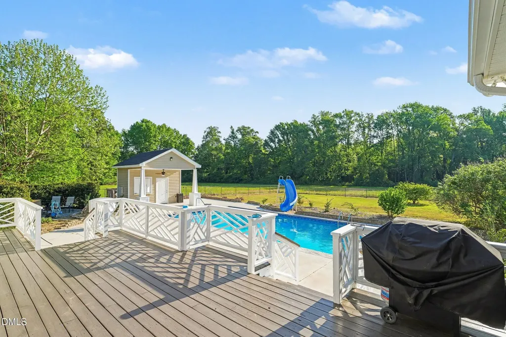 1446 Neighbors Road Dunn NC 28334