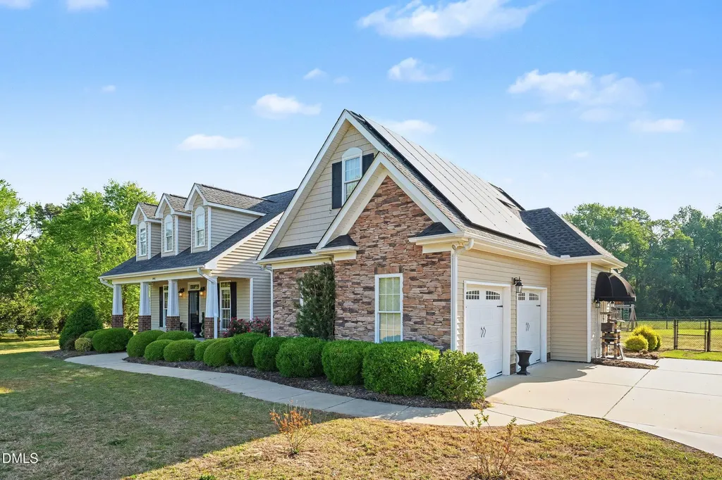 1446 Neighbors Road Dunn NC 28334
