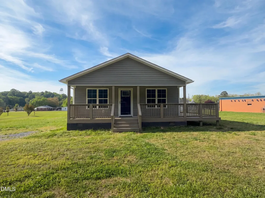 314 E Kime Avenue Liberty NC 27298