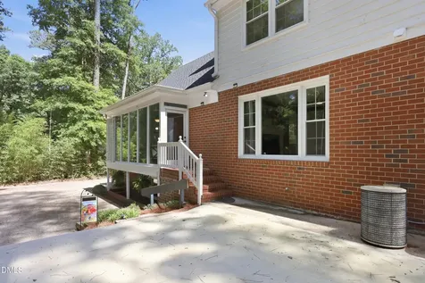 612 W Chisholm Sanford NC 27330