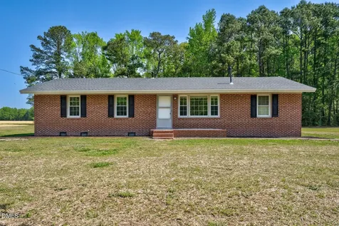 526 Maccripine Road Pinetops NC 27864