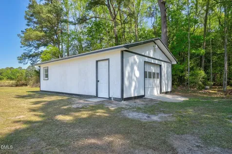 526 Maccripine Road Pinetops NC 27864