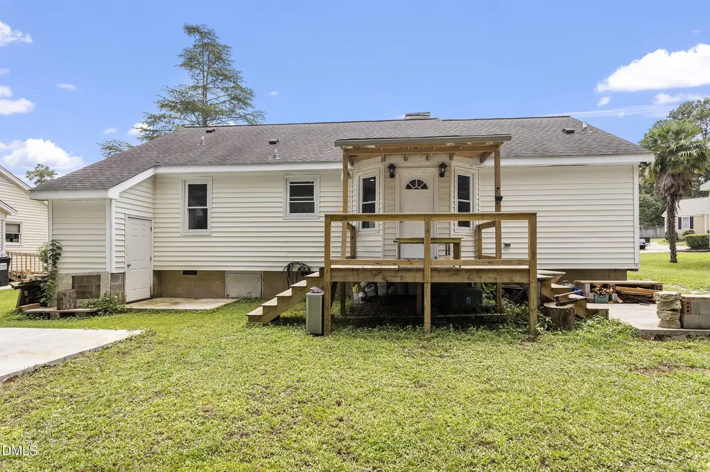 5809 Iris Lake Court Raleigh NC 27604