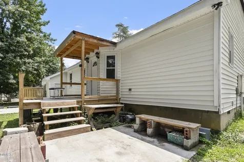 5809 Iris Lake Court Raleigh NC 27604
