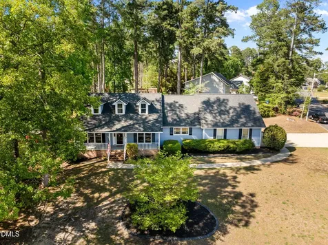 662 Georgetown Circle Fayetteville NC 28314